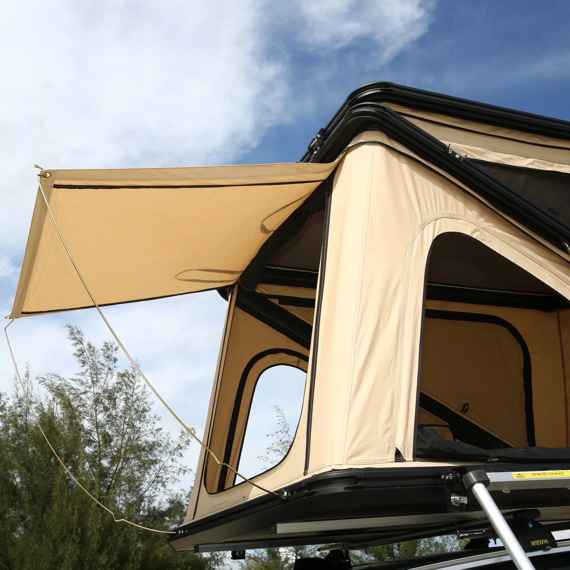 Aluminum Shell Rooftop Tent - 2 Person